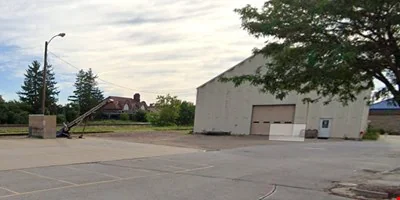 Storage Garage & Office Space — Lease in Ames, IA, photo 2 of 2