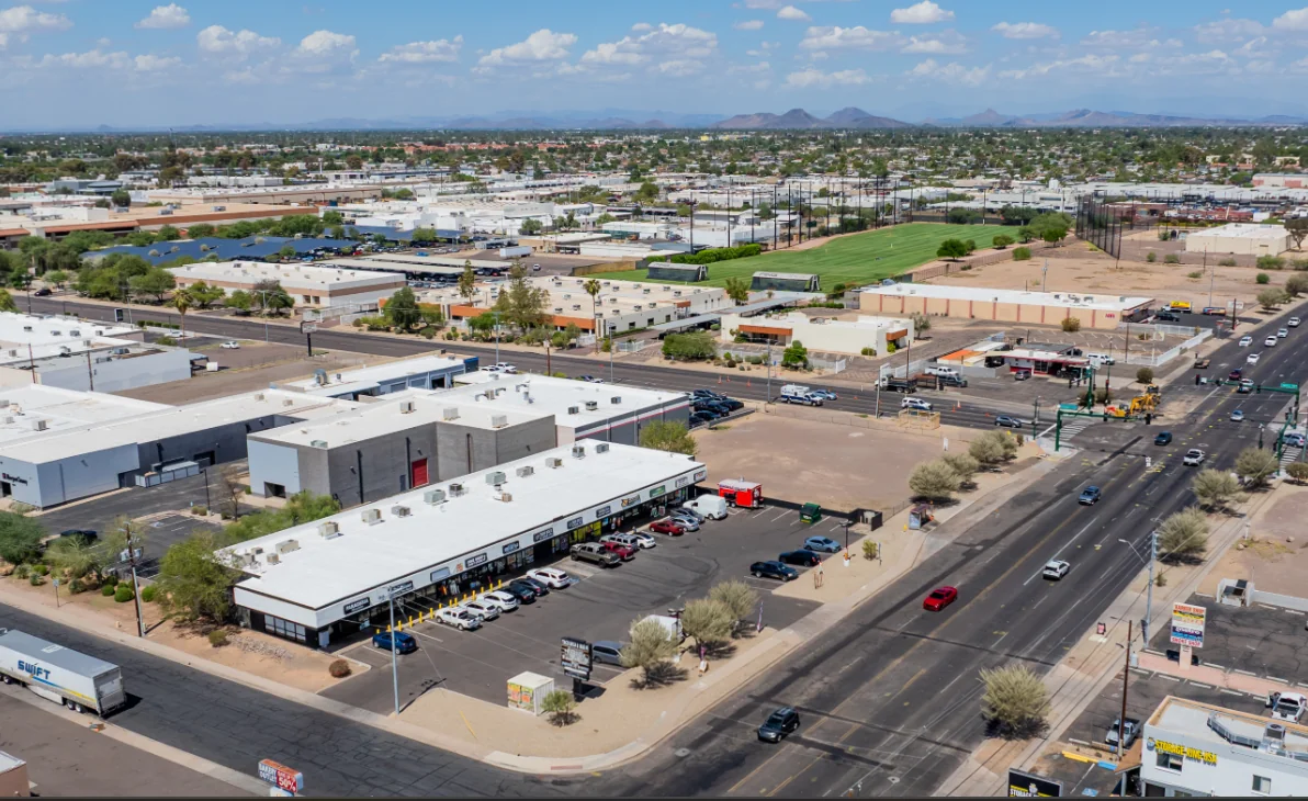 Milsam Plaza — Sale in Phoenix, AZ, photo 3 of 4