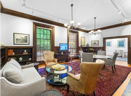 Abbott L. Mills House — Sale in Portland, OR, photo 7 of 8
