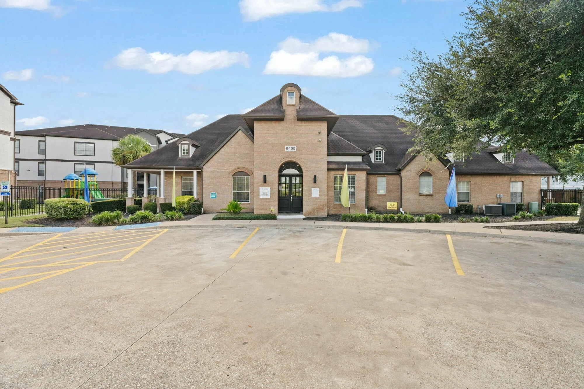 Life At Clearwood — Sale in Houston, TX, photo 4 of 8