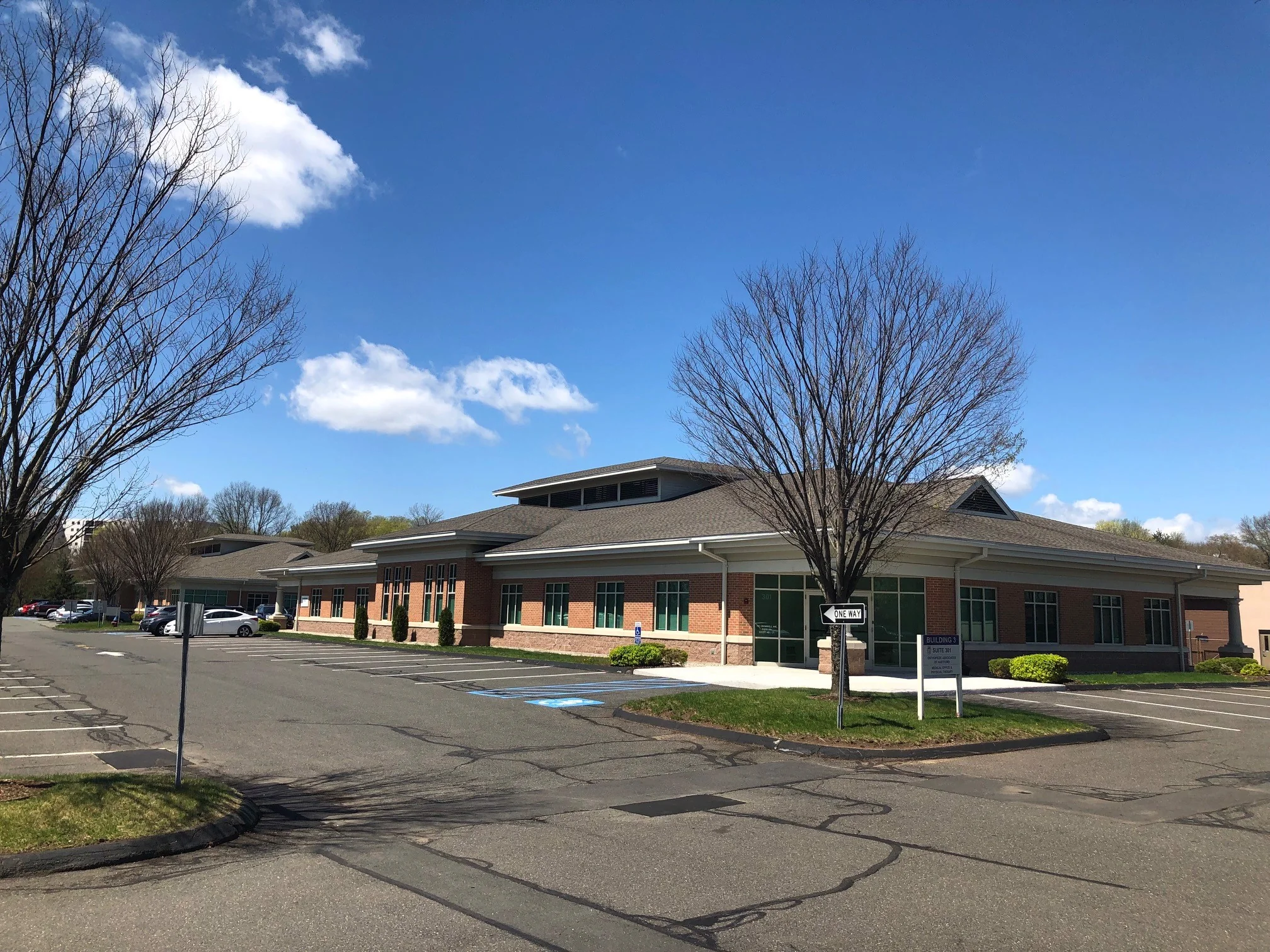 Compass Point Professional Park — Lease in Rocky Hill, CT, photo 1 of 8