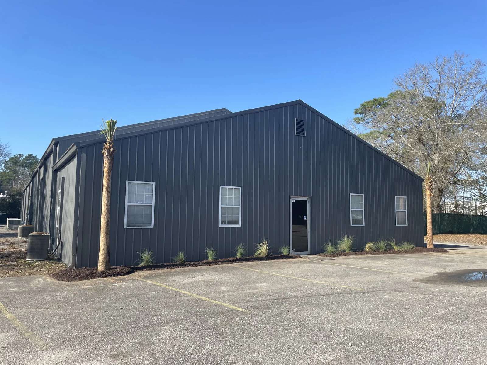 Industrial in Summerville, SC — Lease in Summerville, SC, photo 2 of 5