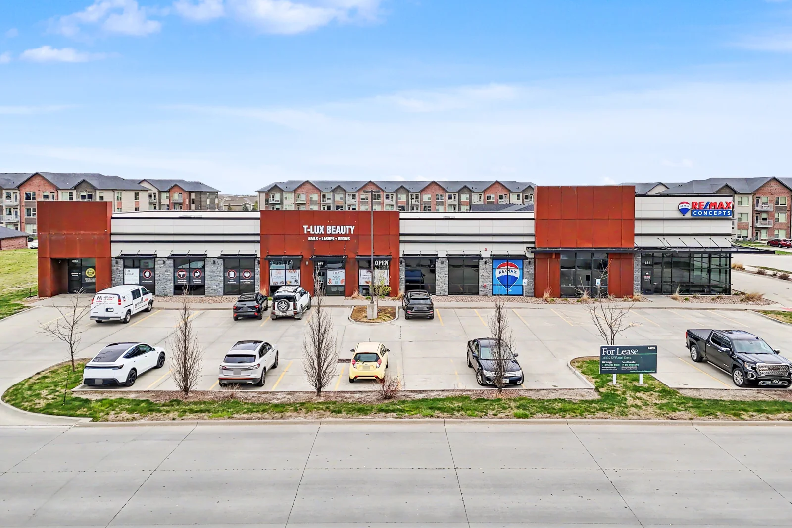 Retail in Waukee, IA — Lease in Waukee, IA, photo 6 of 8