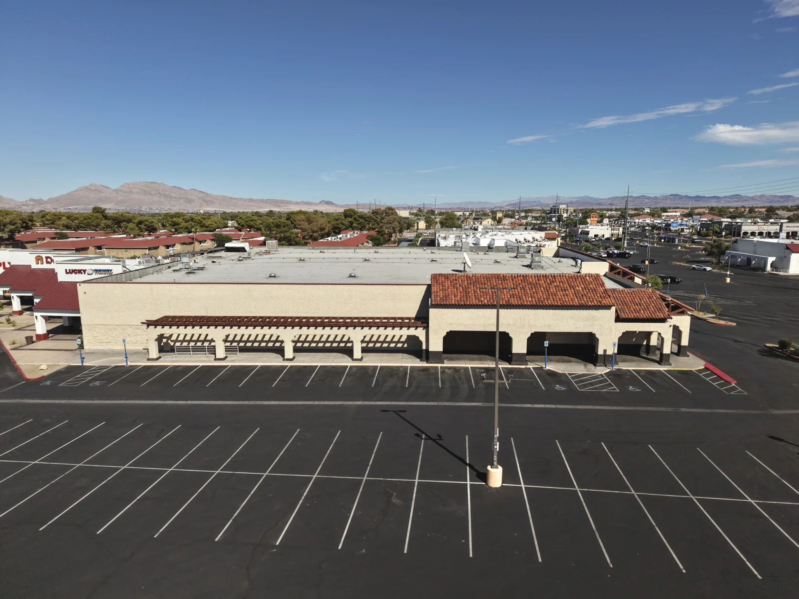 Retail in Las Vegas, NV — Lease in Las Vegas, NV, photo 8 of 8