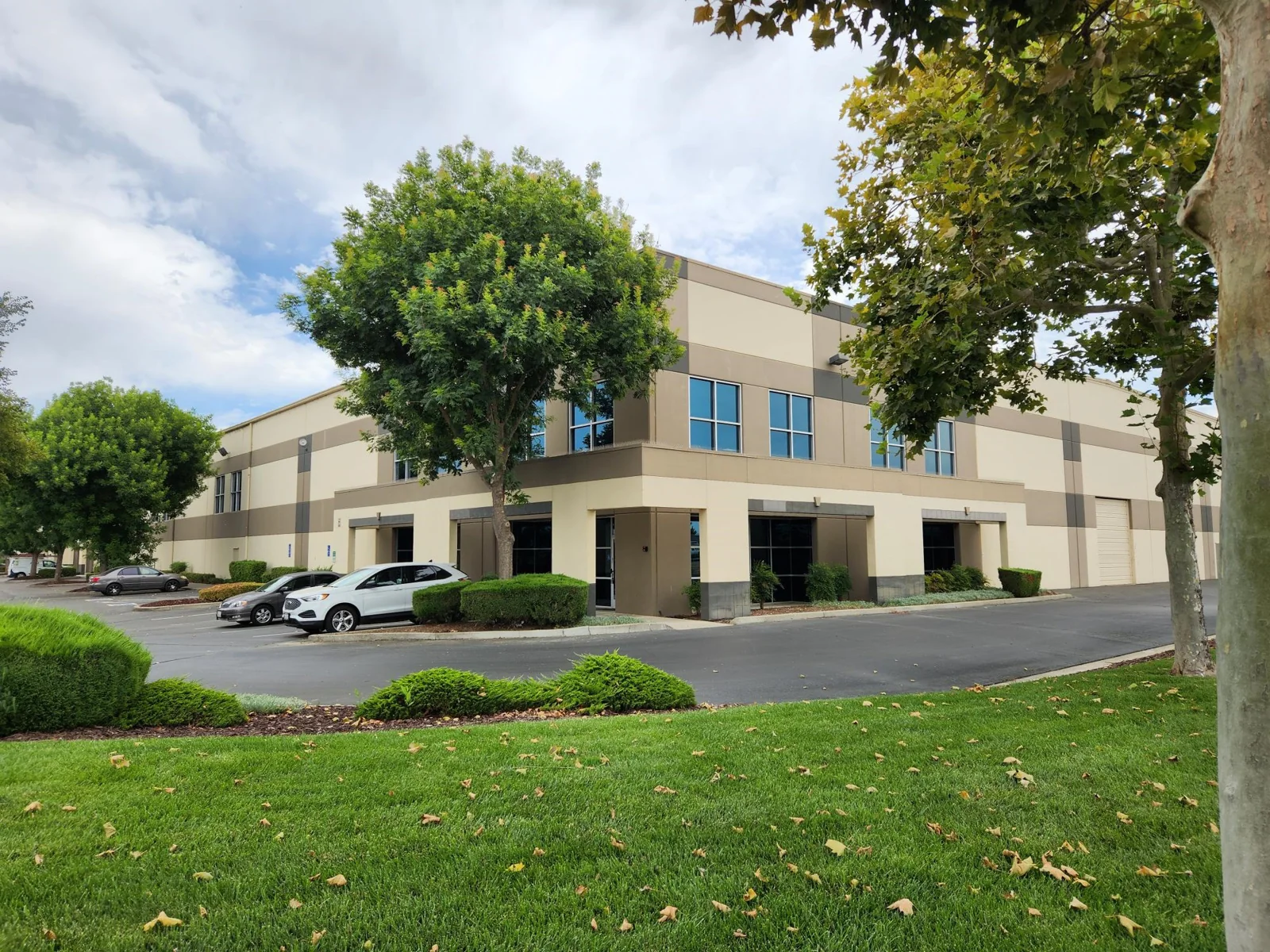 Industrial in Woodland, CA — Lease in Woodland, CA, photo 1 of 8
