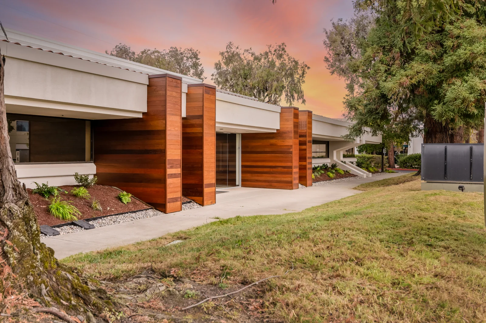 Office in Sunnyvale, CA — Lease in Sunnyvale, CA, photo 1 of 6