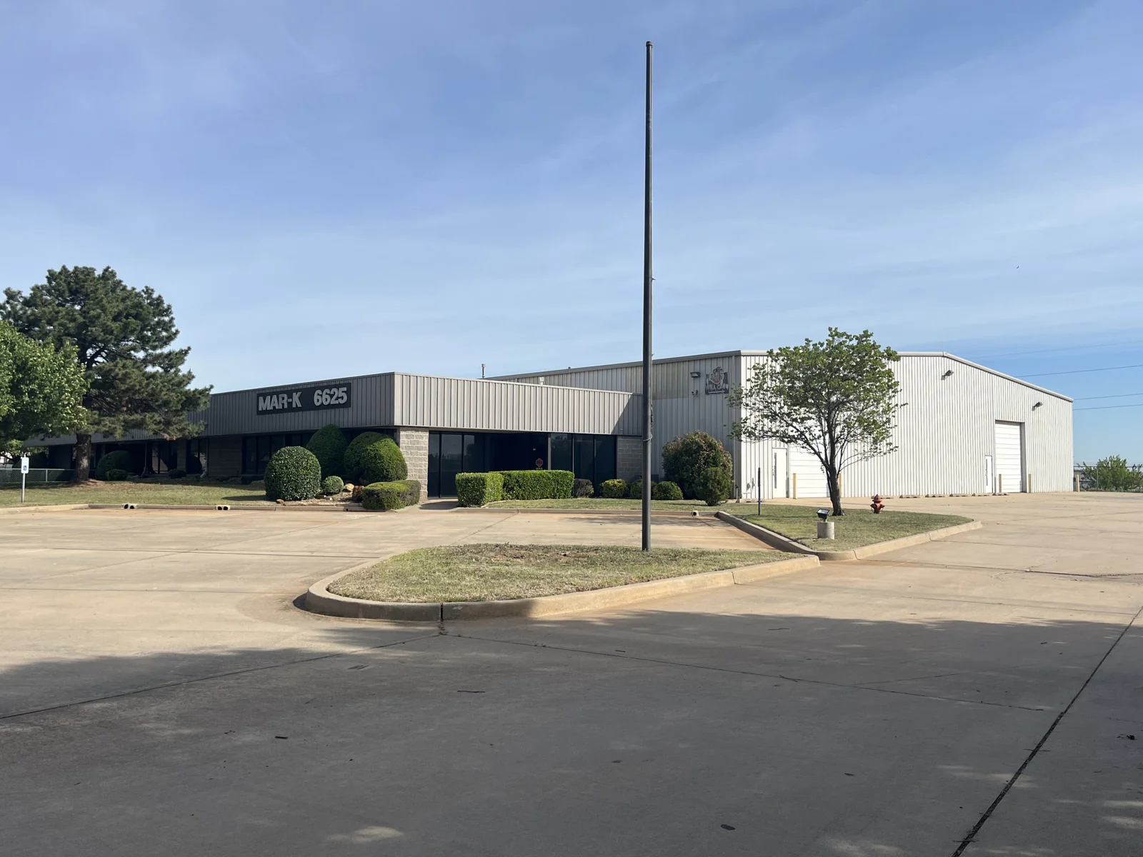 Industrial in Oklahoma City, OK — Sale in Oklahoma City, OK, photo 4 of 8