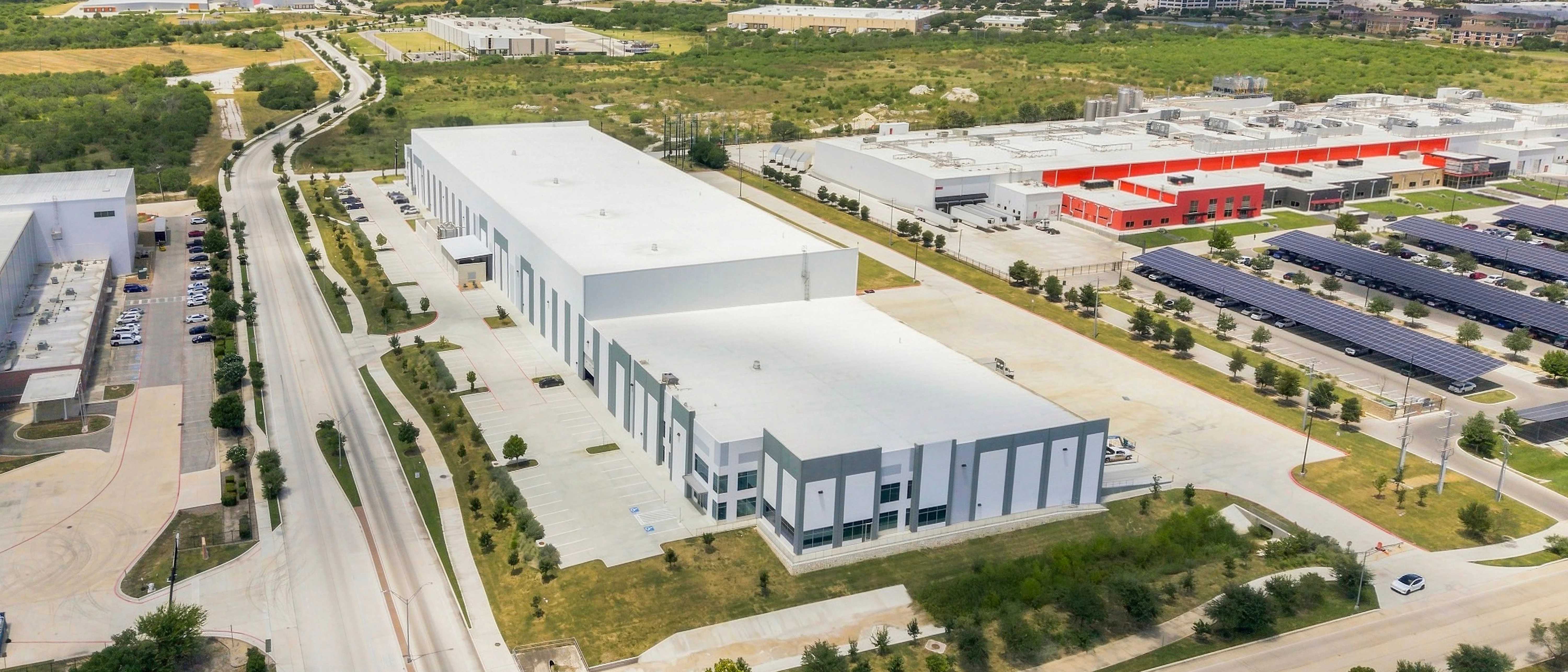 Brooks Global Crossing Bldg. 2 - Simwon — Sale in San Antonio, TX, photo 3 of 8