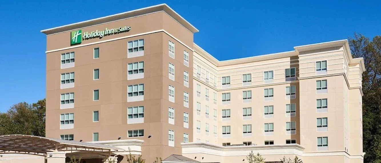 Holiday Inn & Suites Philadelphia W - Drexel Hill &… — Sale in Drexel Hill, PA, photo 3 of 8