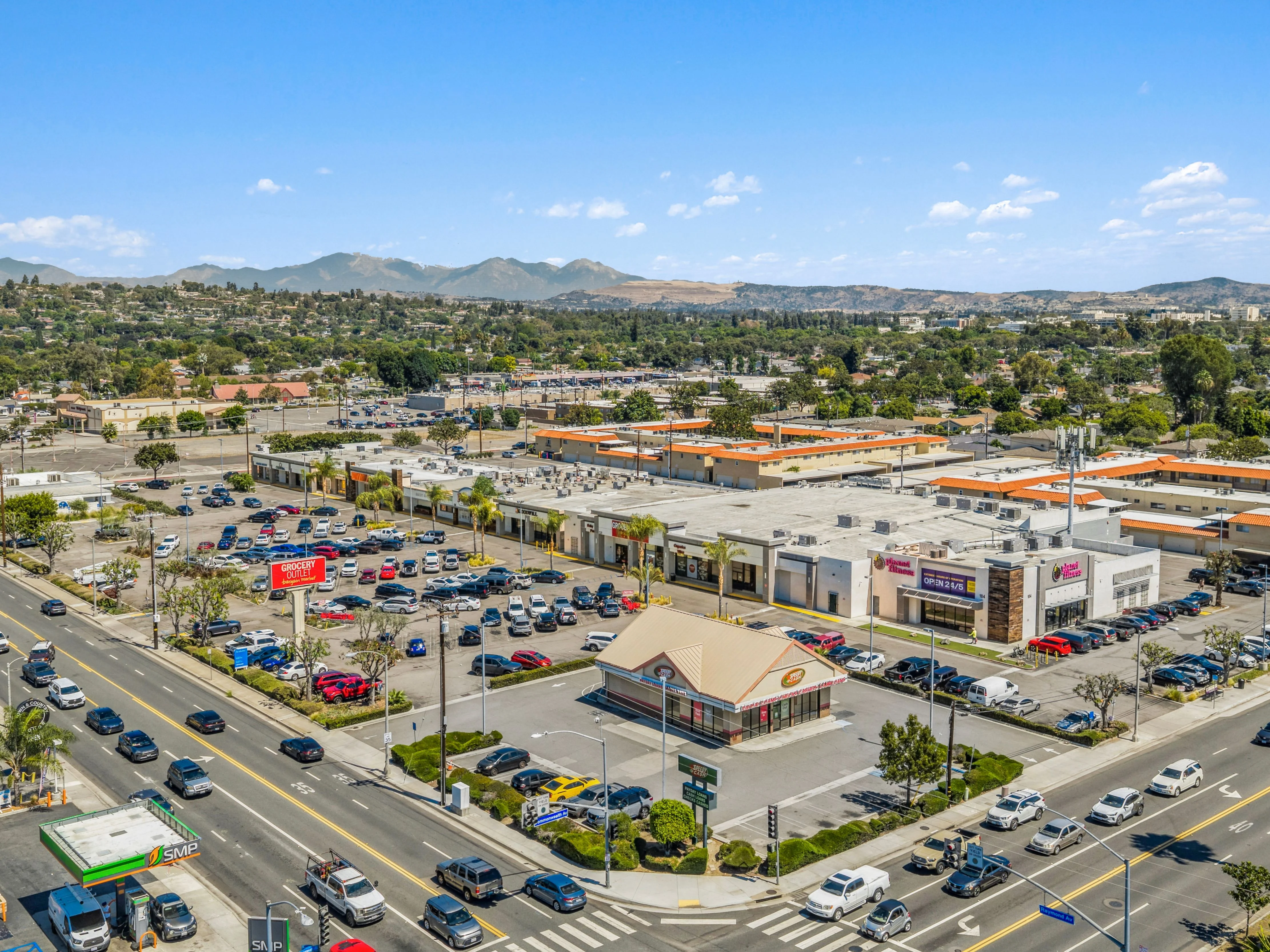 Fullerton Square — Sale in Fullerton, CA, photo 2 of 8