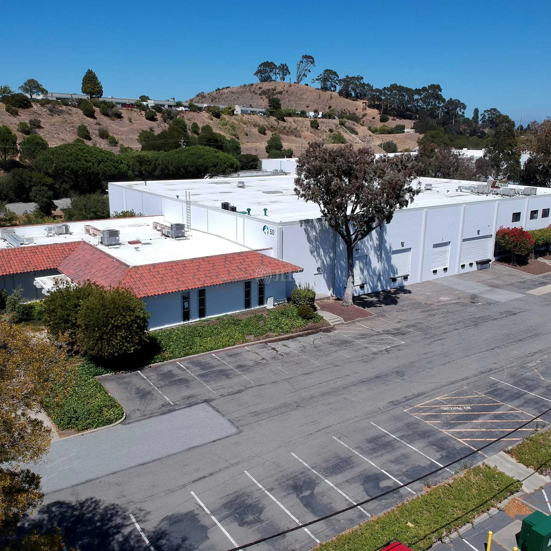50 Cypress Ln — Lease in Brisbane, CA, photo 3 of 4