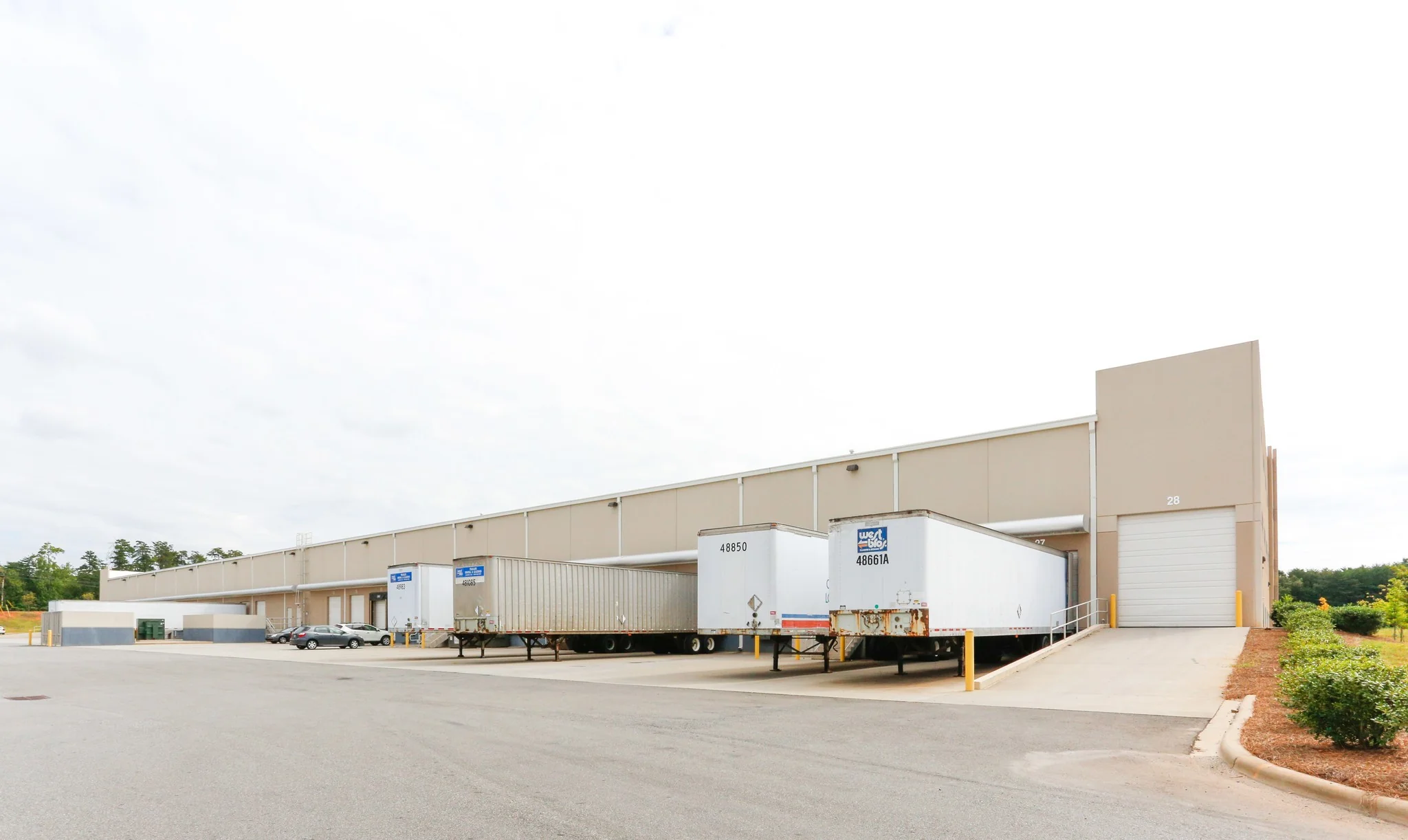 Steele Creek Commerce Park — Lease in Charlotte, NC, photo 2 of 8
