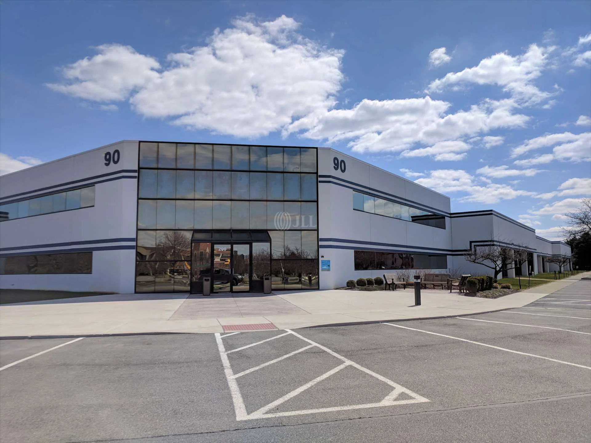 90 S Commerce Way — Lease in Bethlehem, PA, photo 8 of 8