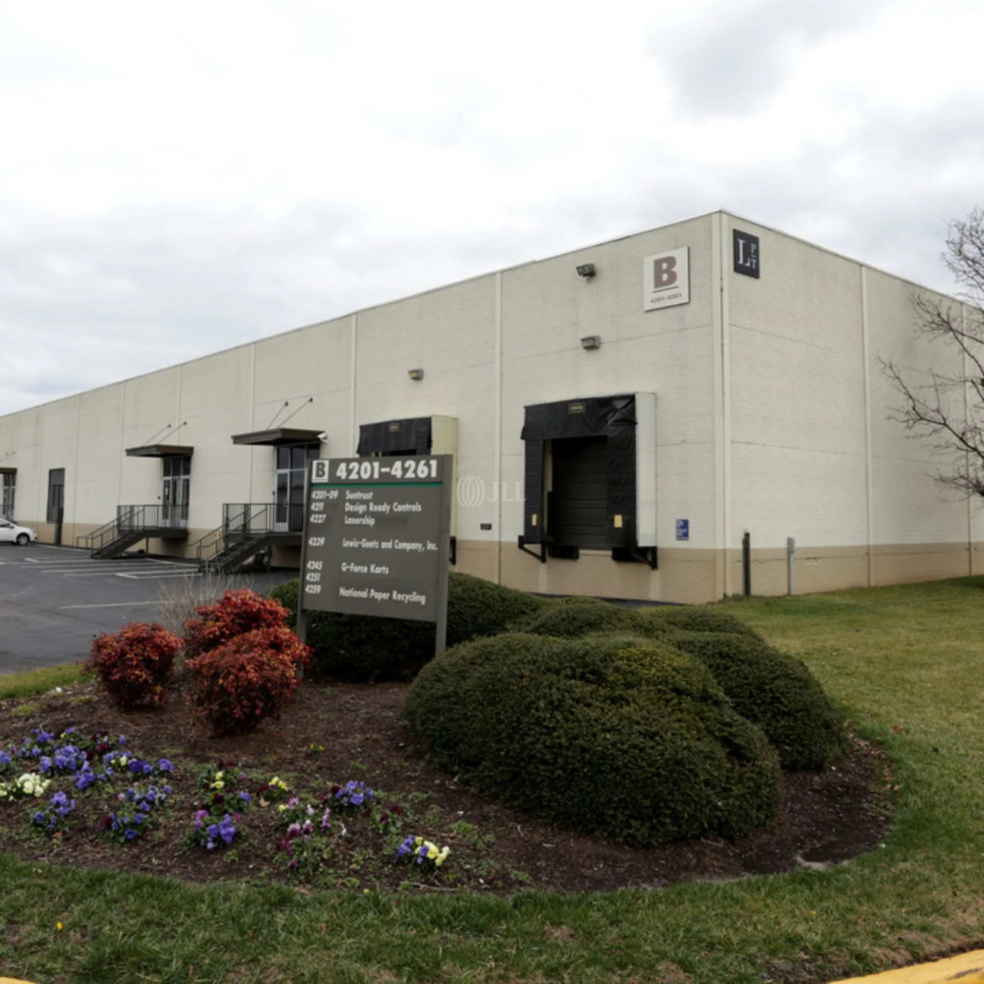 Richmond Distribution Center - B — Lease in Richmond, VA, photo 2 of 4