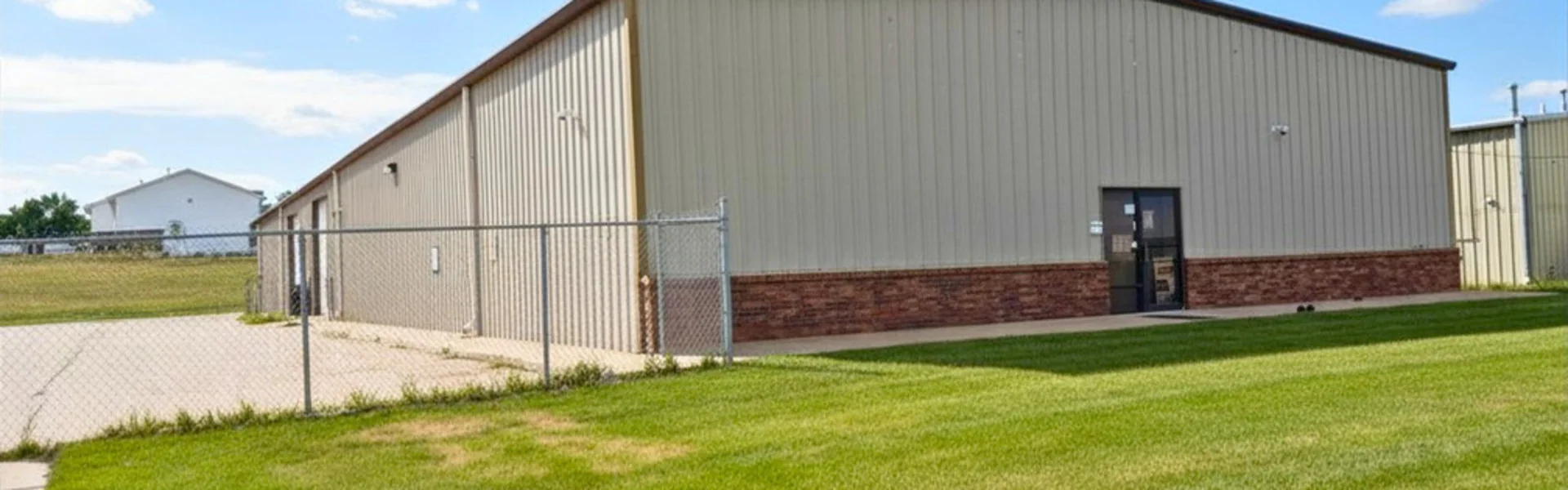 White Cap Construction Supply — Lease in Lincoln, NE, photo 4 of 4