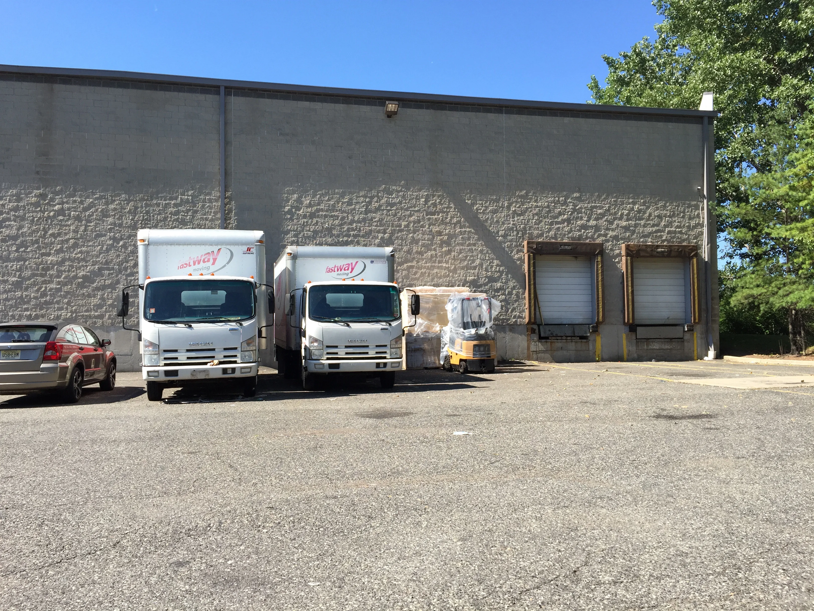 701 Penhorn Ave — Lease in Secaucus, NJ, photo 6 of 8