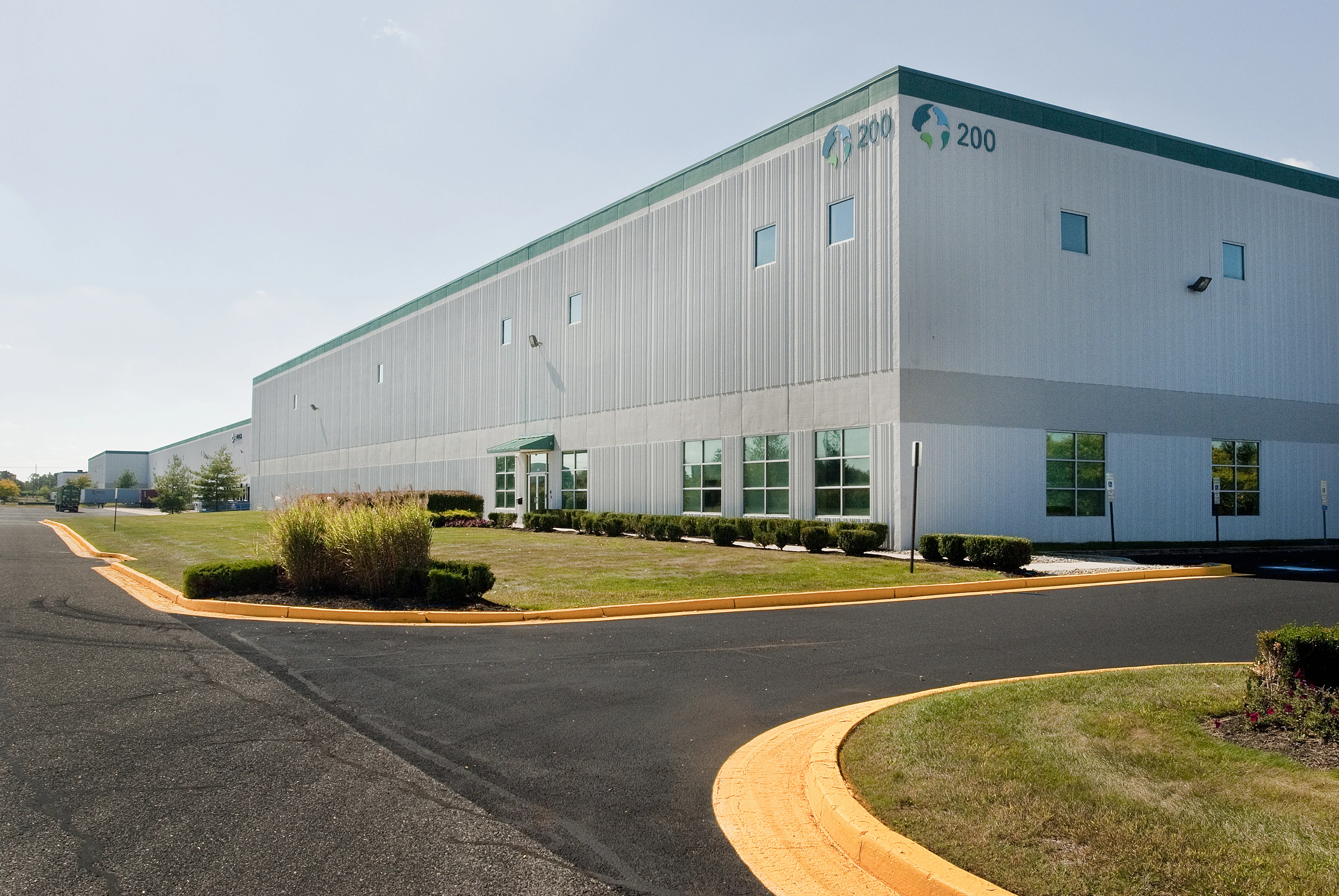 200 Docks Corner Road — Lease in Dayton, NJ, photo 1 of 4