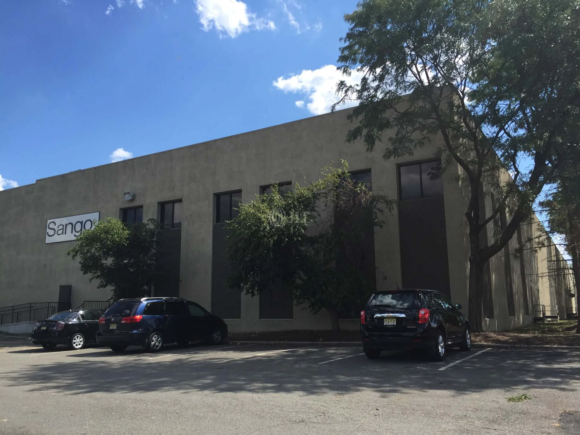 Harmon Cove Industrial Pk — Lease in Secaucus, NJ, photo 6 of 8