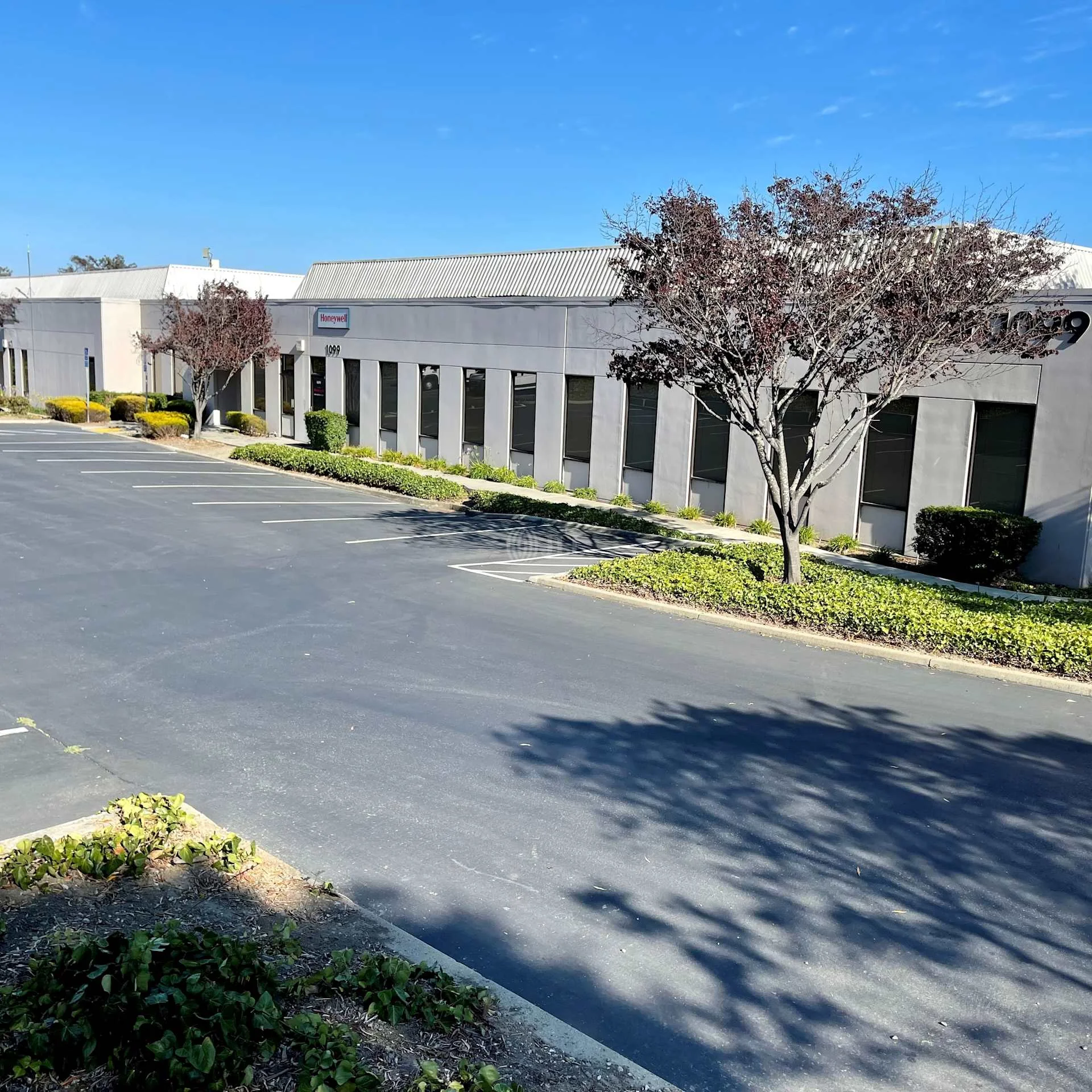 1051-1099 Sneath Ln — Lease in San Bruno, CA, photo 2 of 4