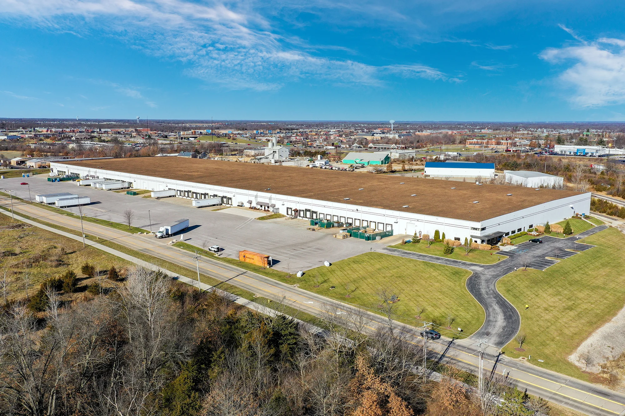 Wentzville Distribution Center — Lease in Wentzville, MO, photo 1 of 8