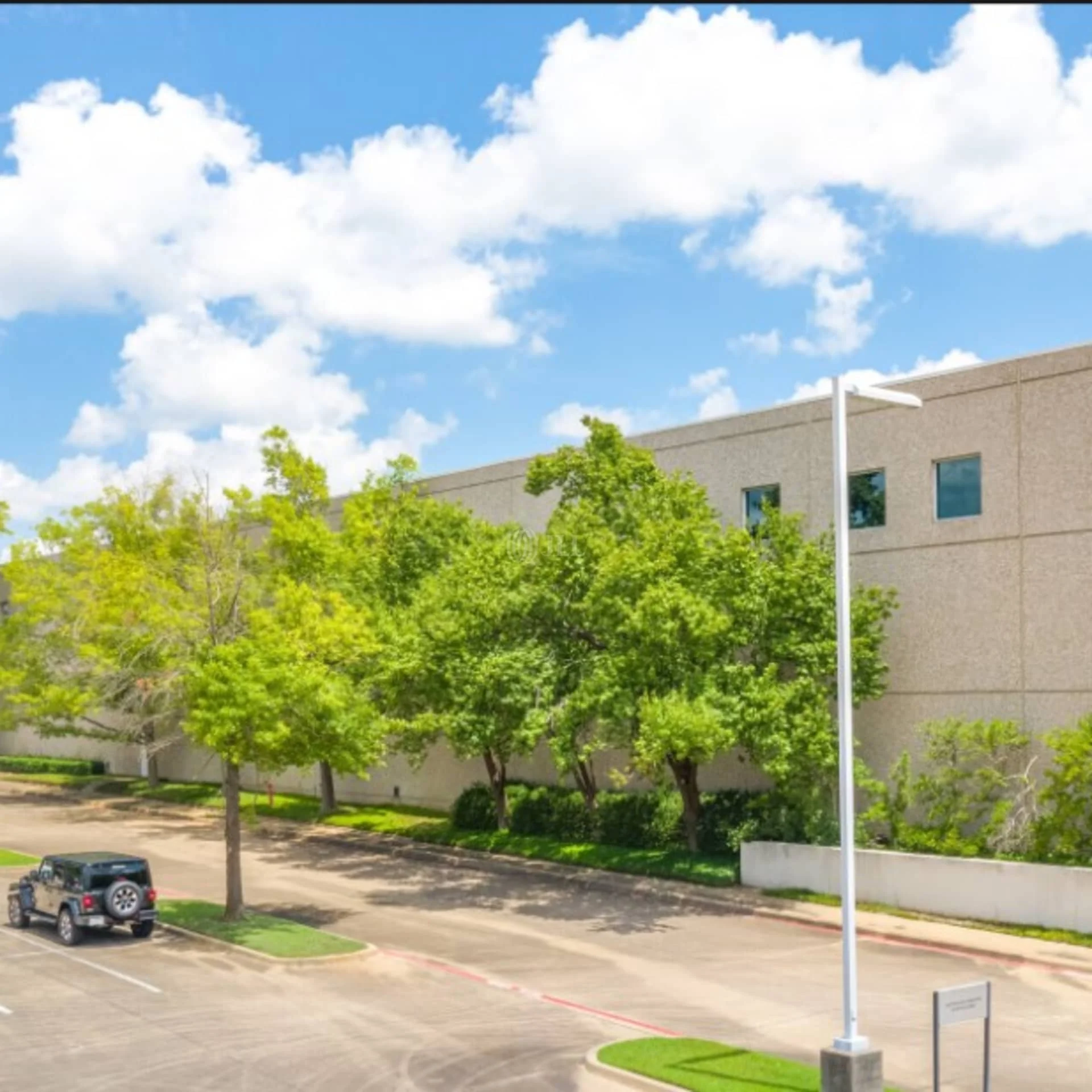 2812 Robert Cargill Dr — Lease in Longview, TX, photo 3 of 4