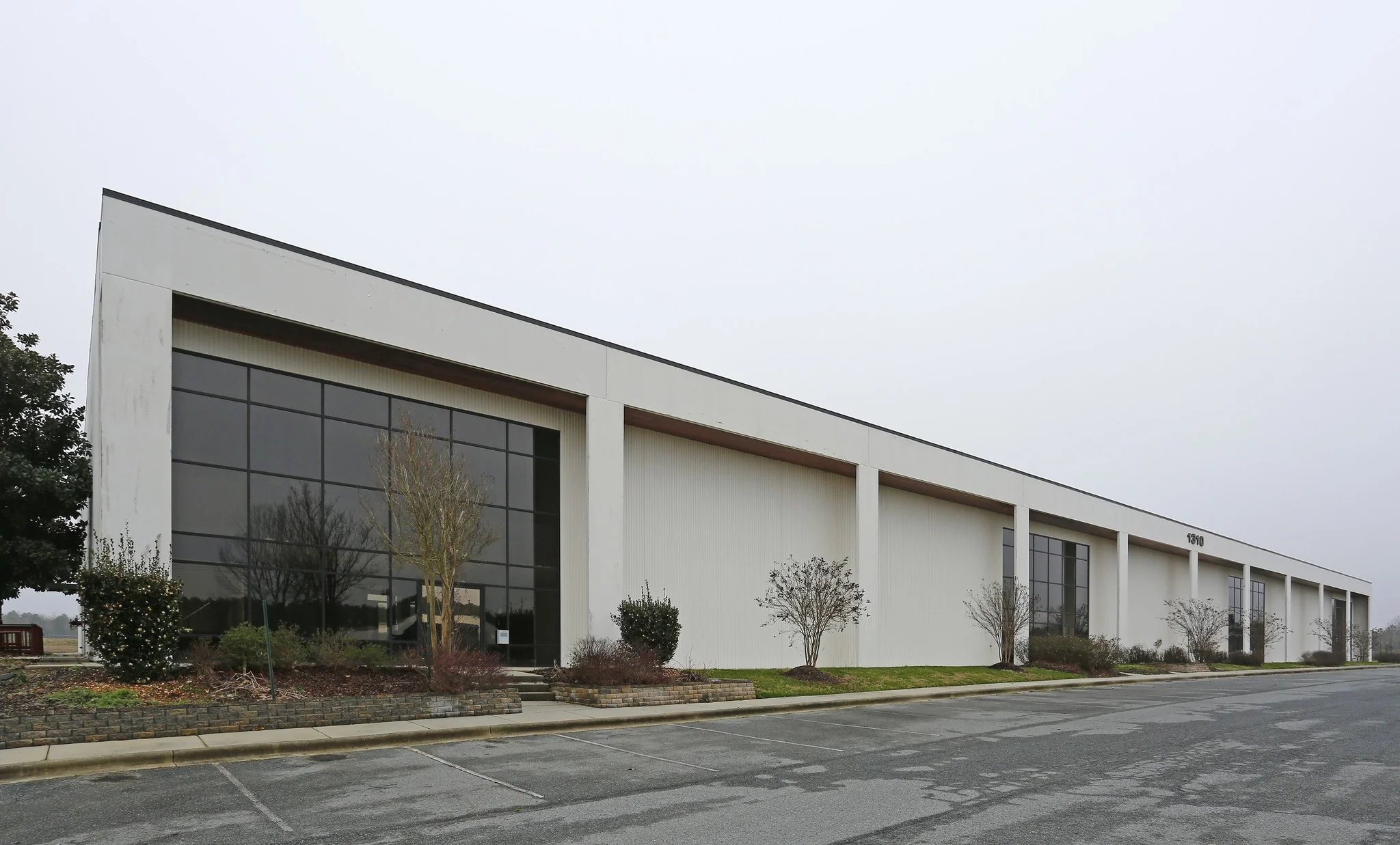 1310 Airport Blvd — Lease in Monroe, NC, photo 1 of 8