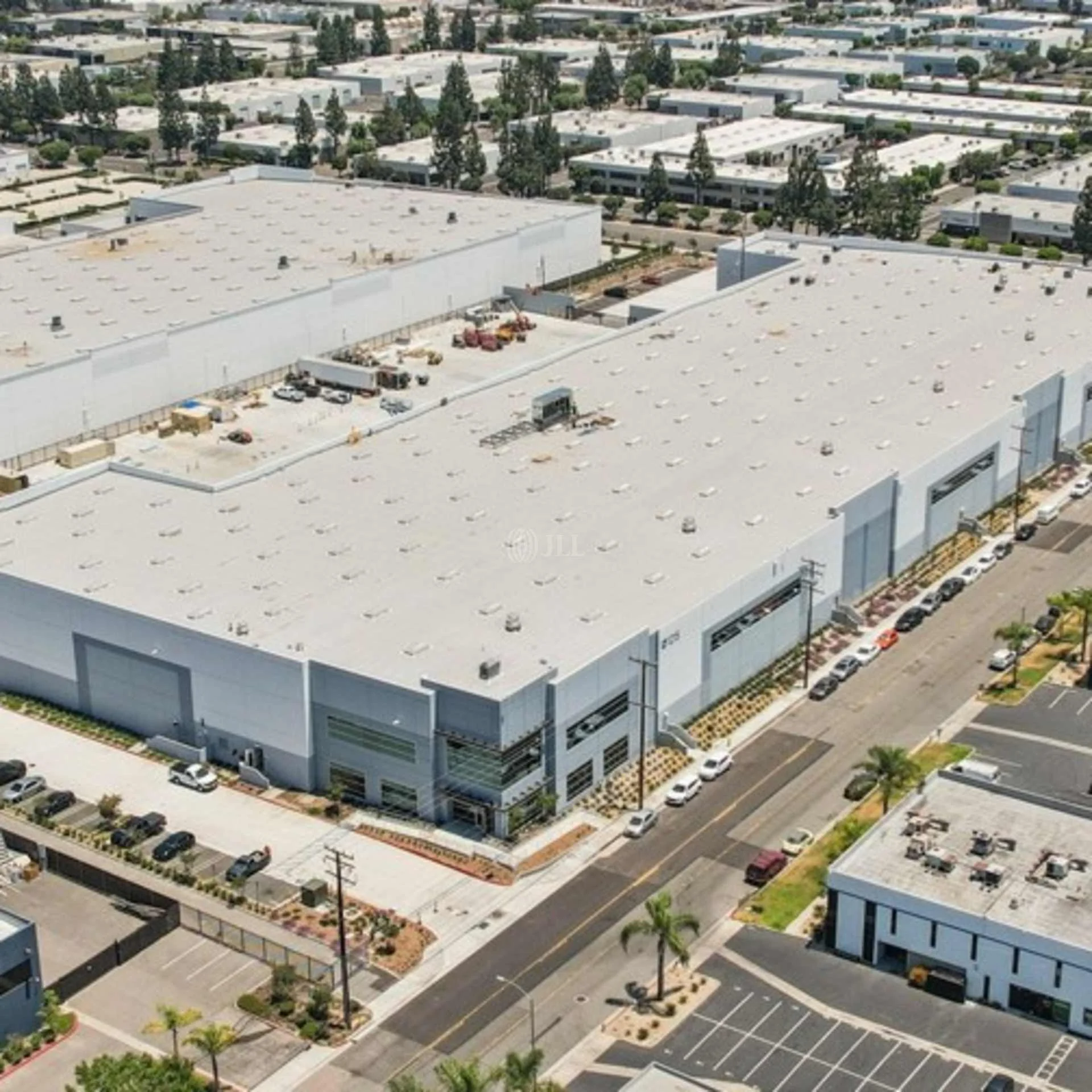 1215 Logistics Center — Lease in Anaheim, CA, photo 3 of 4