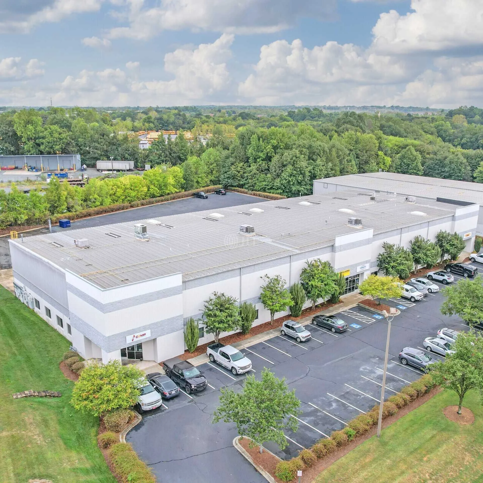 Westinghouse Downs Commerce Center — Lease in Pineville, NC, photo 2 of 4