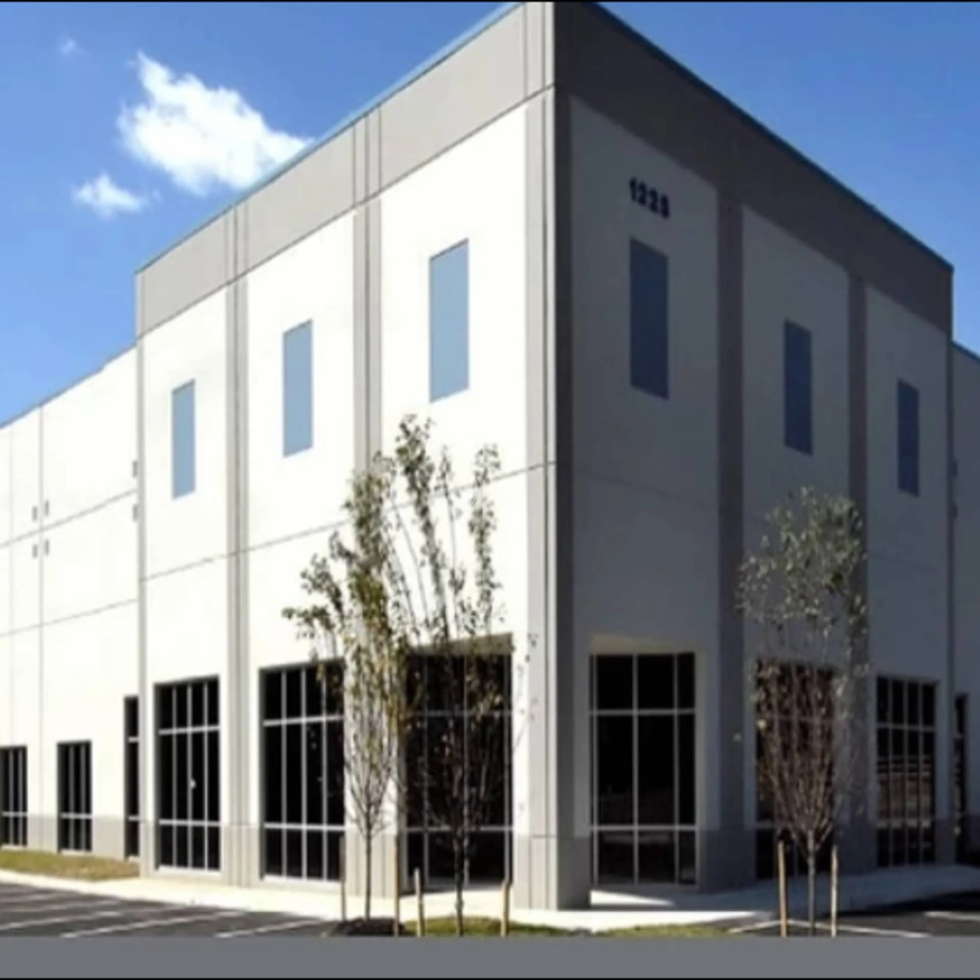 Crossroads Commerce Center — Lease in Baltimore, MD, photo 2 of 4