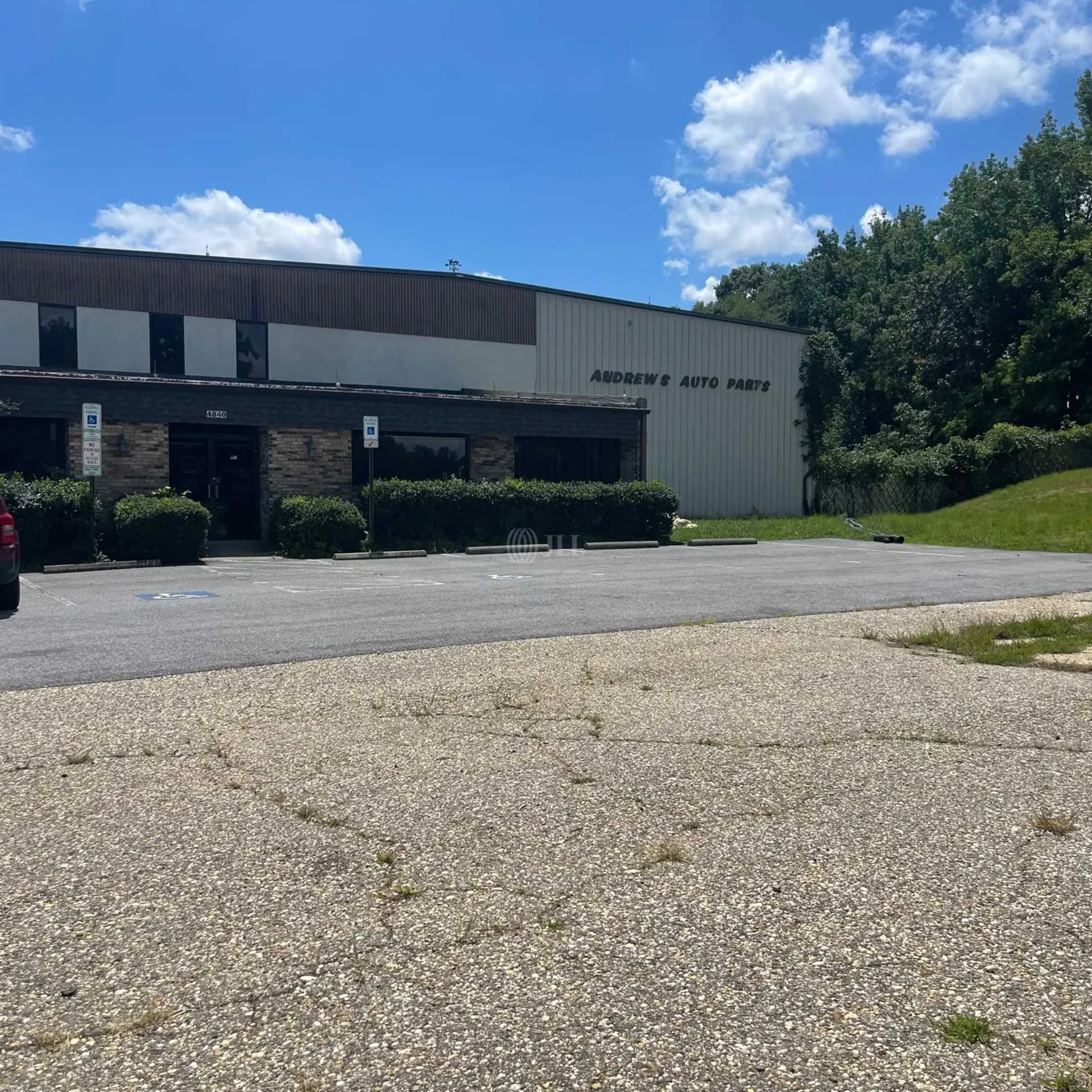 4840 Crain Hwy — Lease in White Plains, MD, photo 2 of 4