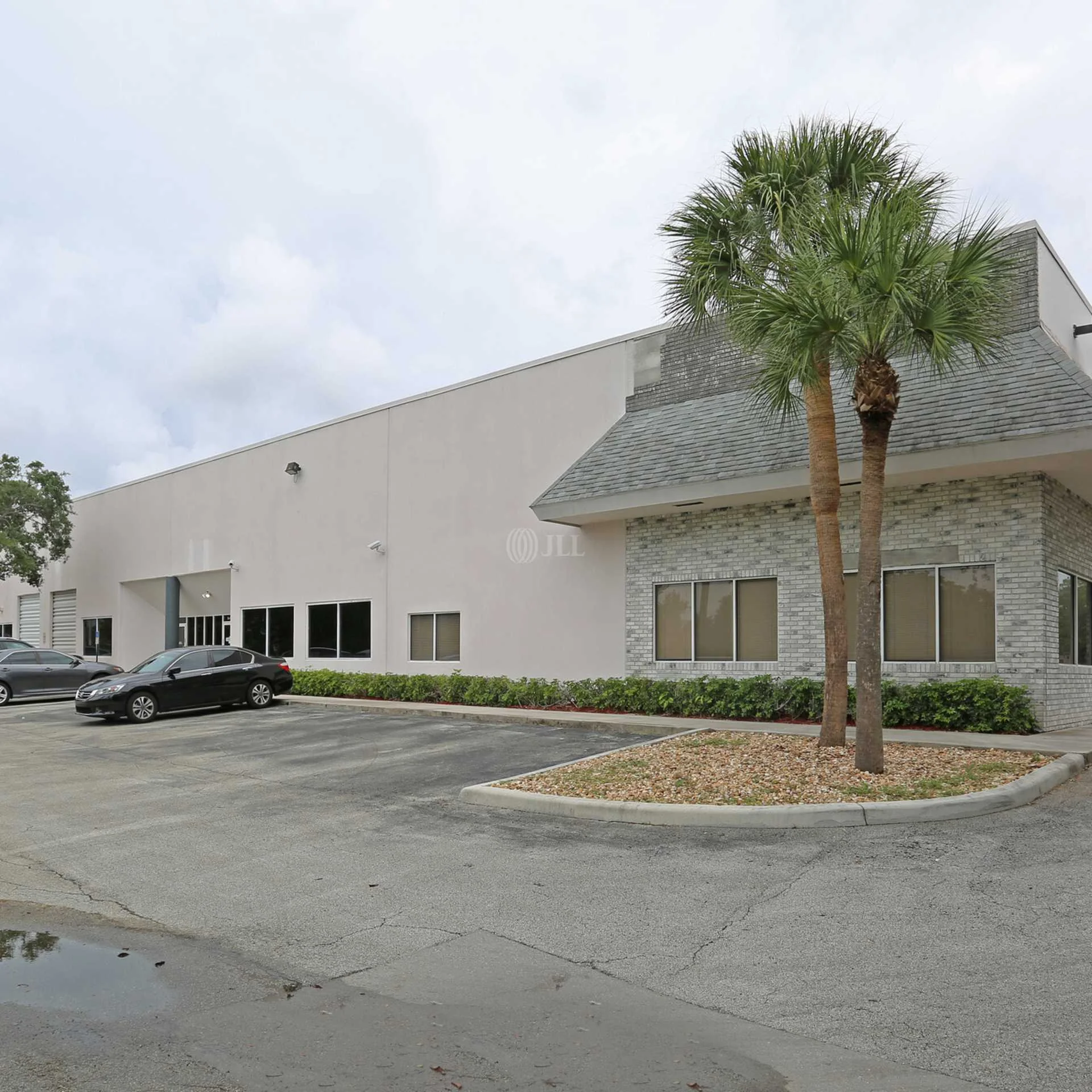 Cypress Creek Industrial Park — Lease in Fort Lauderdale, FL, photo 2 of 4