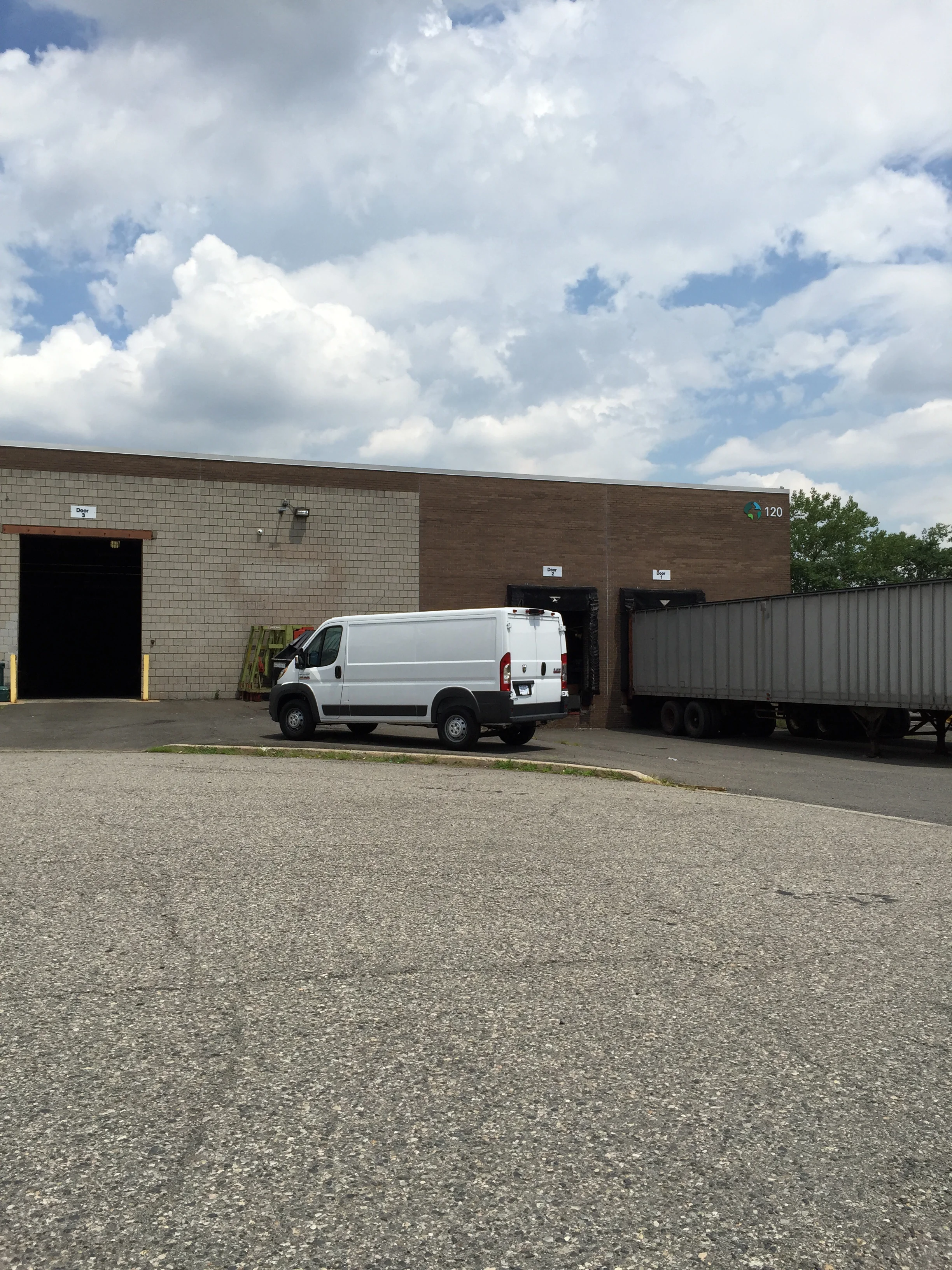 120 Asia Pl — Lease in Carlstadt, NJ, photo 3 of 8