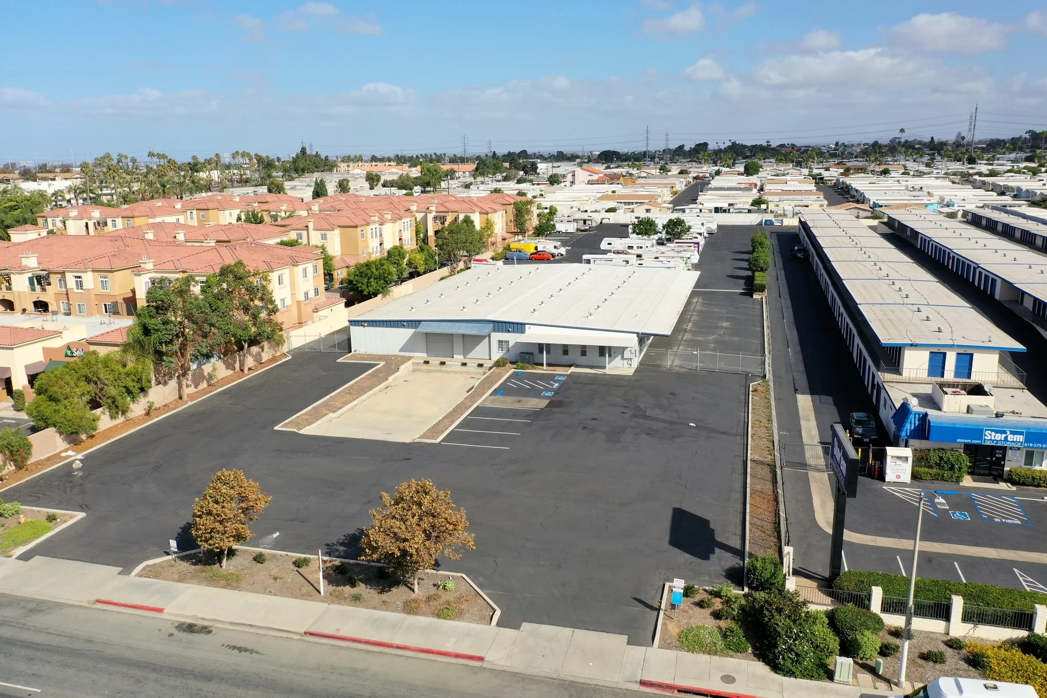 2756 Main St — Lease in Chula Vista, CA, photo 1 of 4