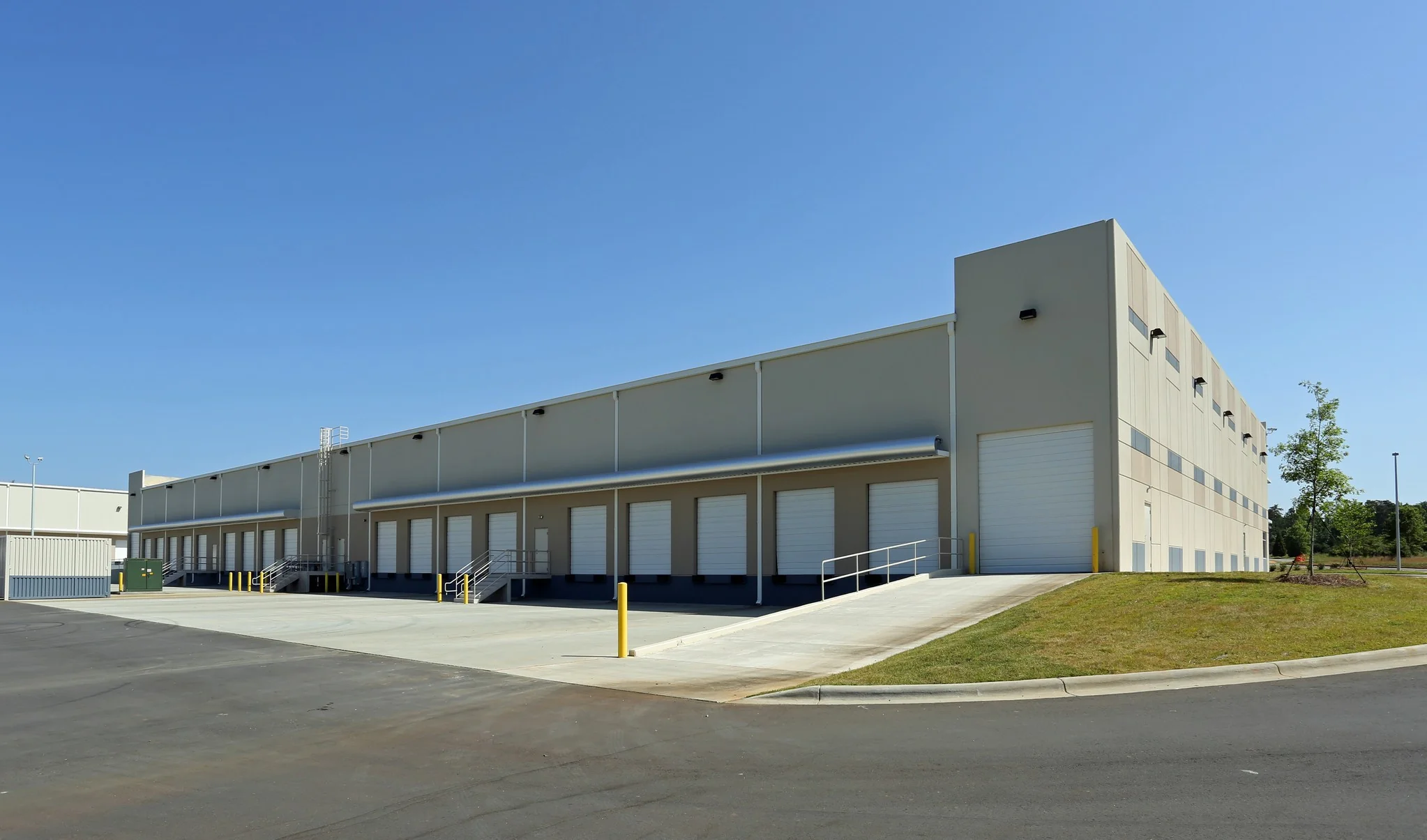 Steele Creek Commerce Park 4 — Lease in Charlotte, NC, photo 2 of 8