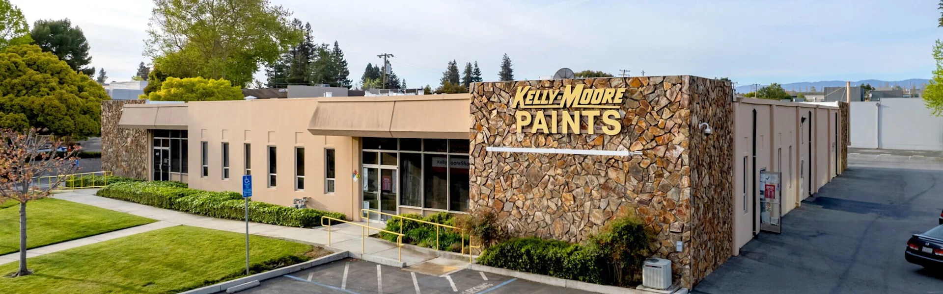 411-415 Fairchild Dr — Lease in Mountain View, CA, photo 4 of 4