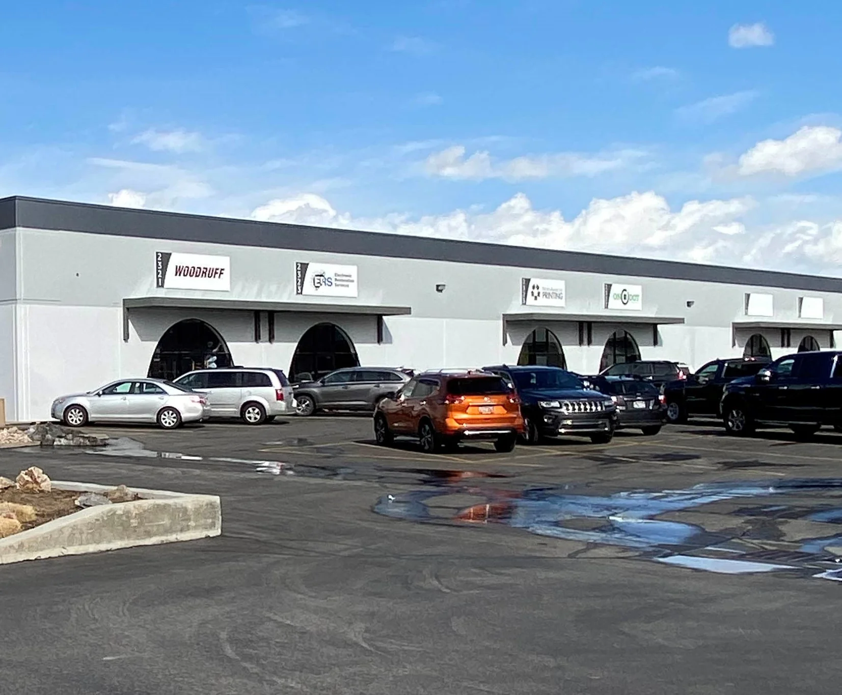 Decker Lake Business Center — Lease in West Valley City, UT, photo 2 of 8