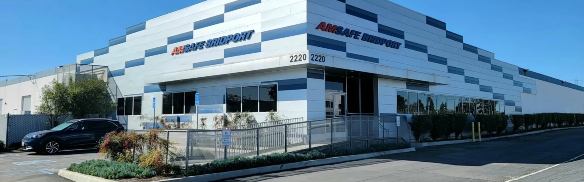 2220 E Cerritos Ave — Lease in Anaheim, CA, photo 4 of 4