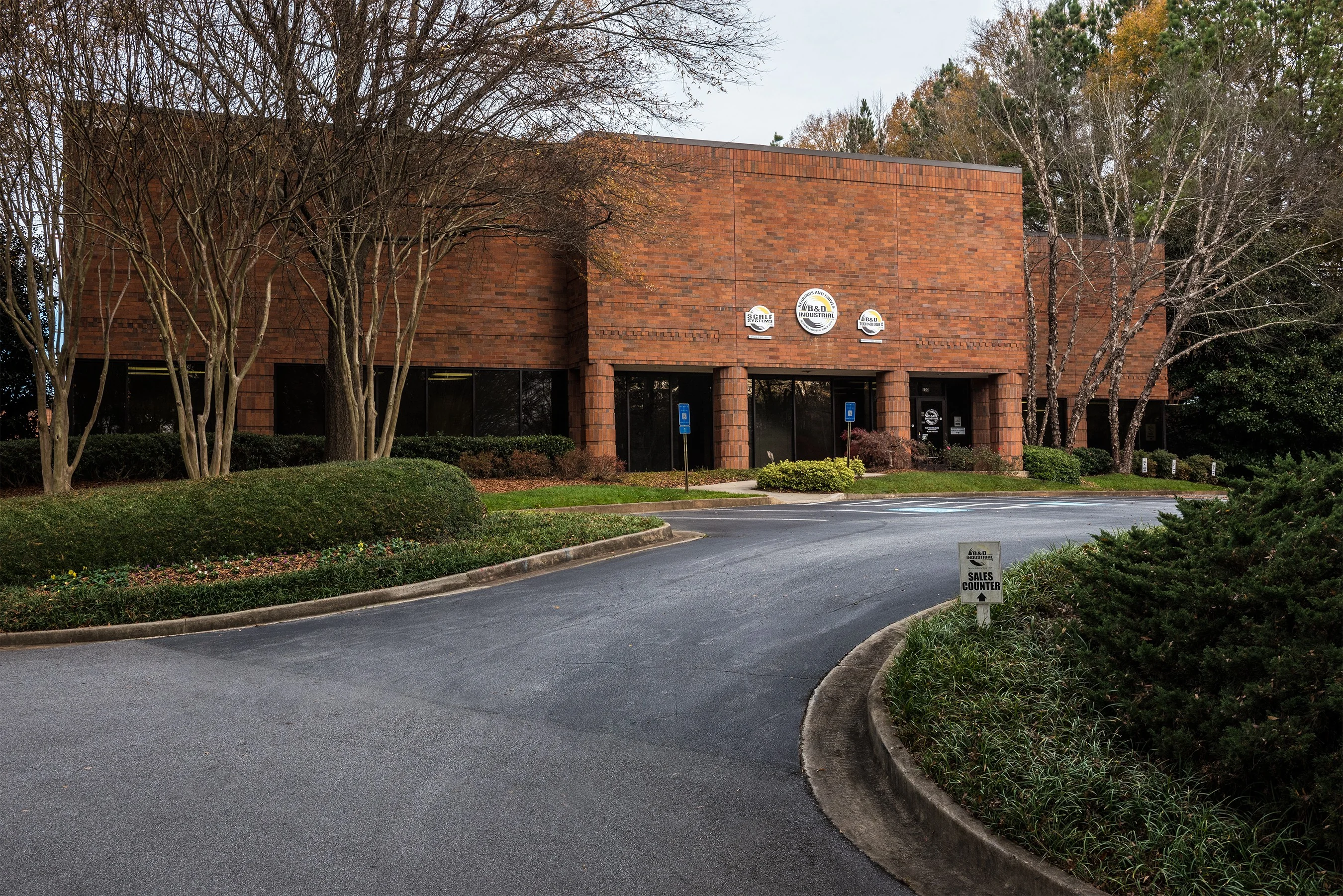 3905 Steve Reynolds Blvd — Lease in Norcross, GA, photo 1 of 4