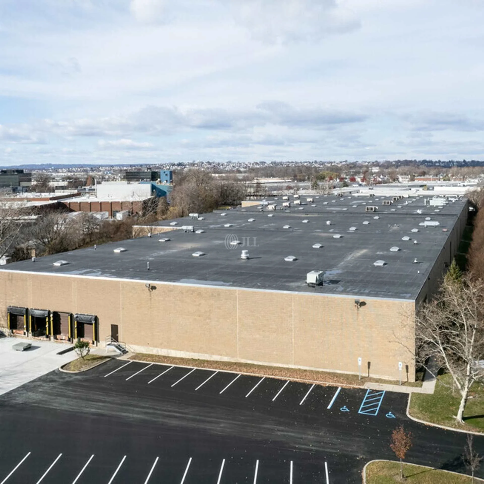 105-125 State St — Lease in Moonachie, NJ, photo 3 of 5
