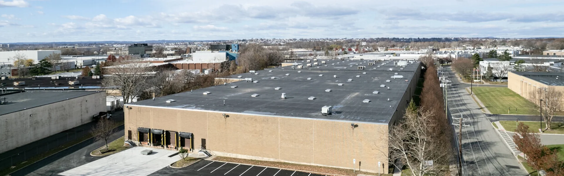 105-125 State St — Lease in Moonachie, NJ, photo 4 of 5