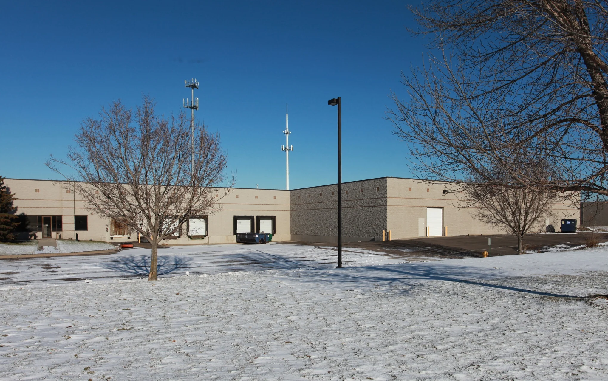 2633 Minnehaha Ave — Lease in Minneapolis, MN, photo 2 of 8