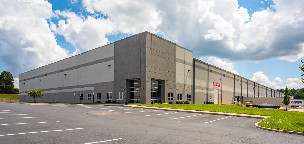 Airport Distribution Center - Building E — Lease in Henrico, VA, photo 1 of 5