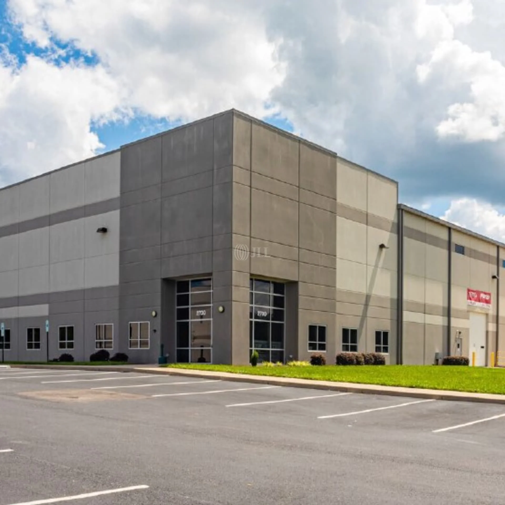 Airport Distribution Center - Building E — Lease in Henrico, VA, photo 2 of 5