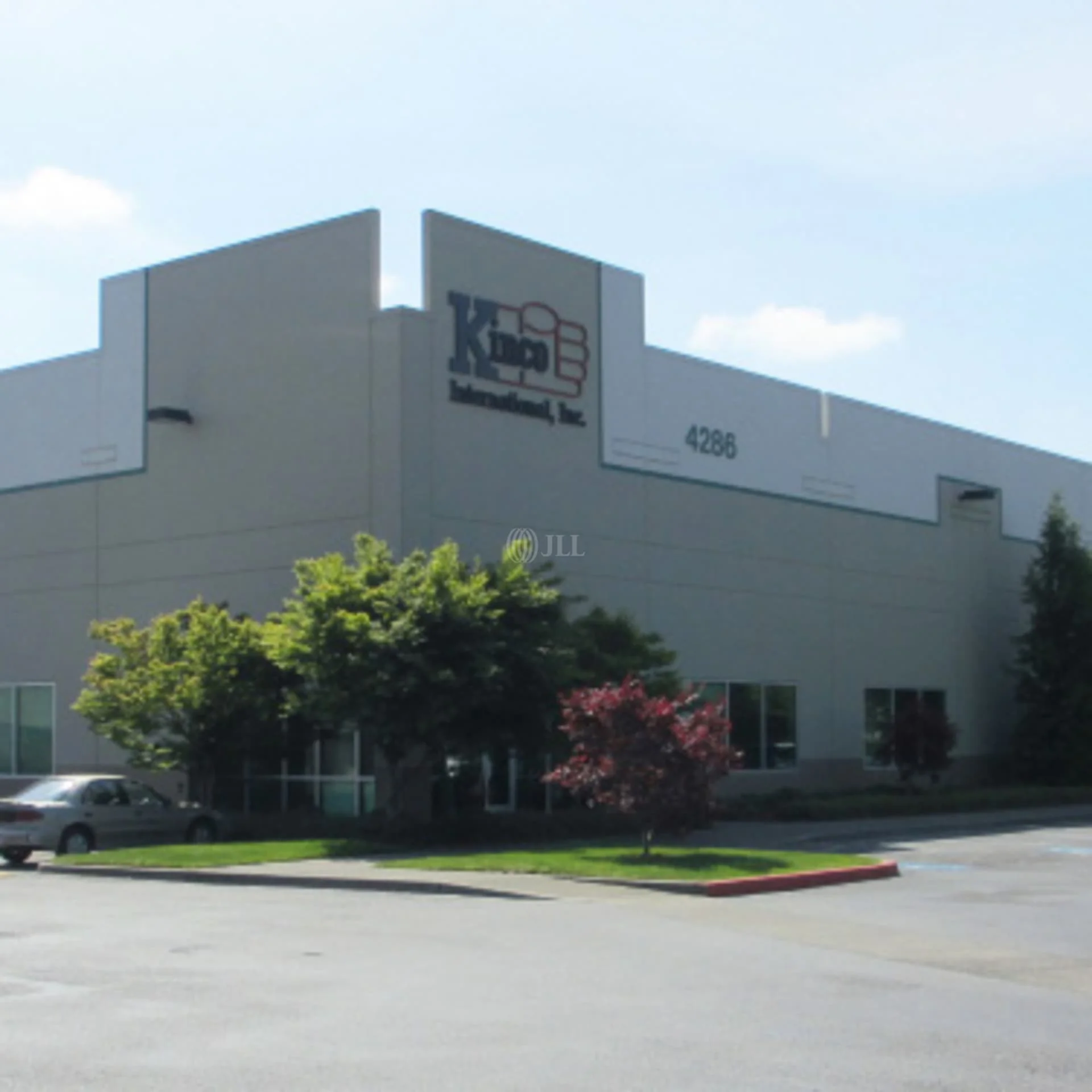 Bldg B — Lease in Portland, OR, photo 2 of 4