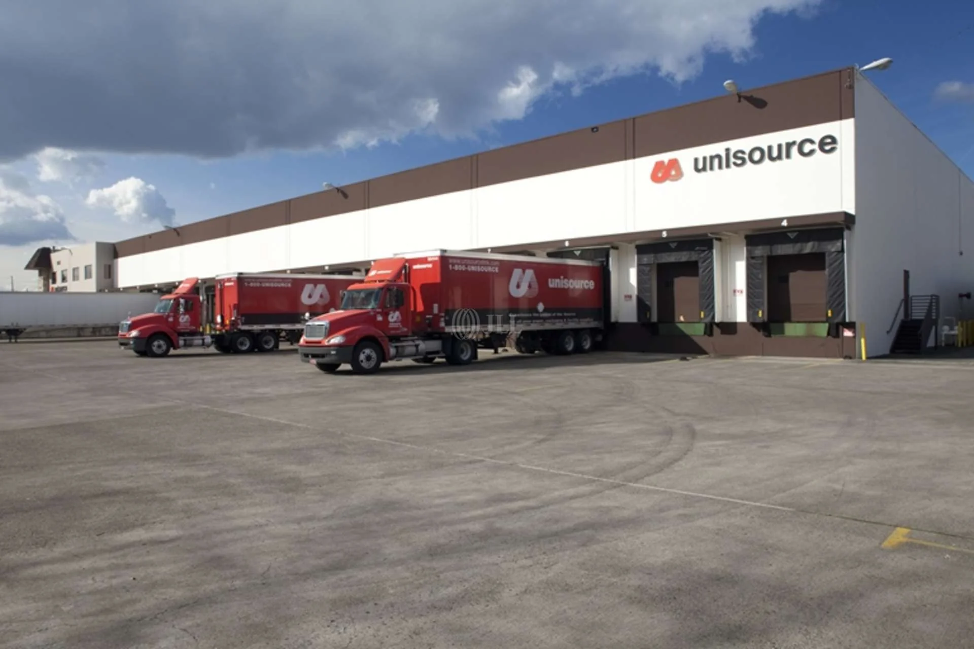 Halsey Business Park — Lease in Portland, OR, photo 6 of 8