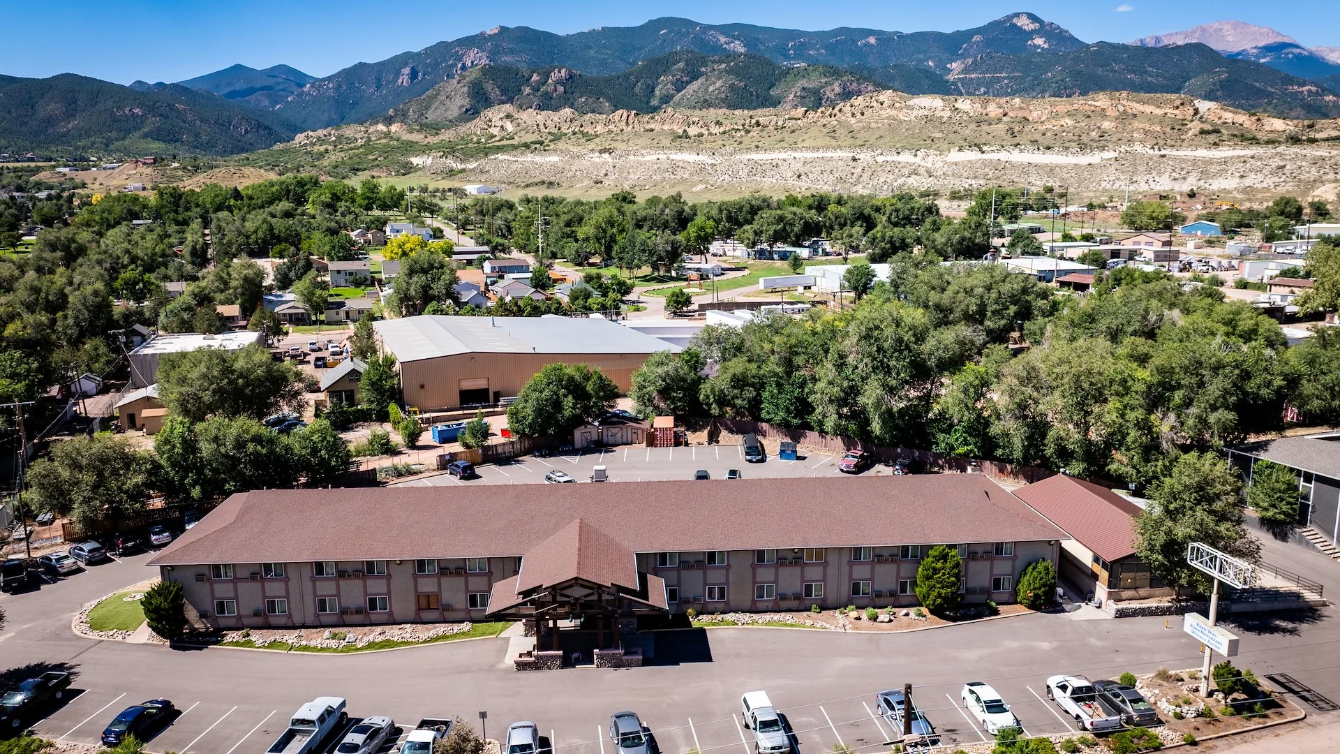 Parker Place Apartments — Sale in Colorado Springs, CO, photo 2 of 2
