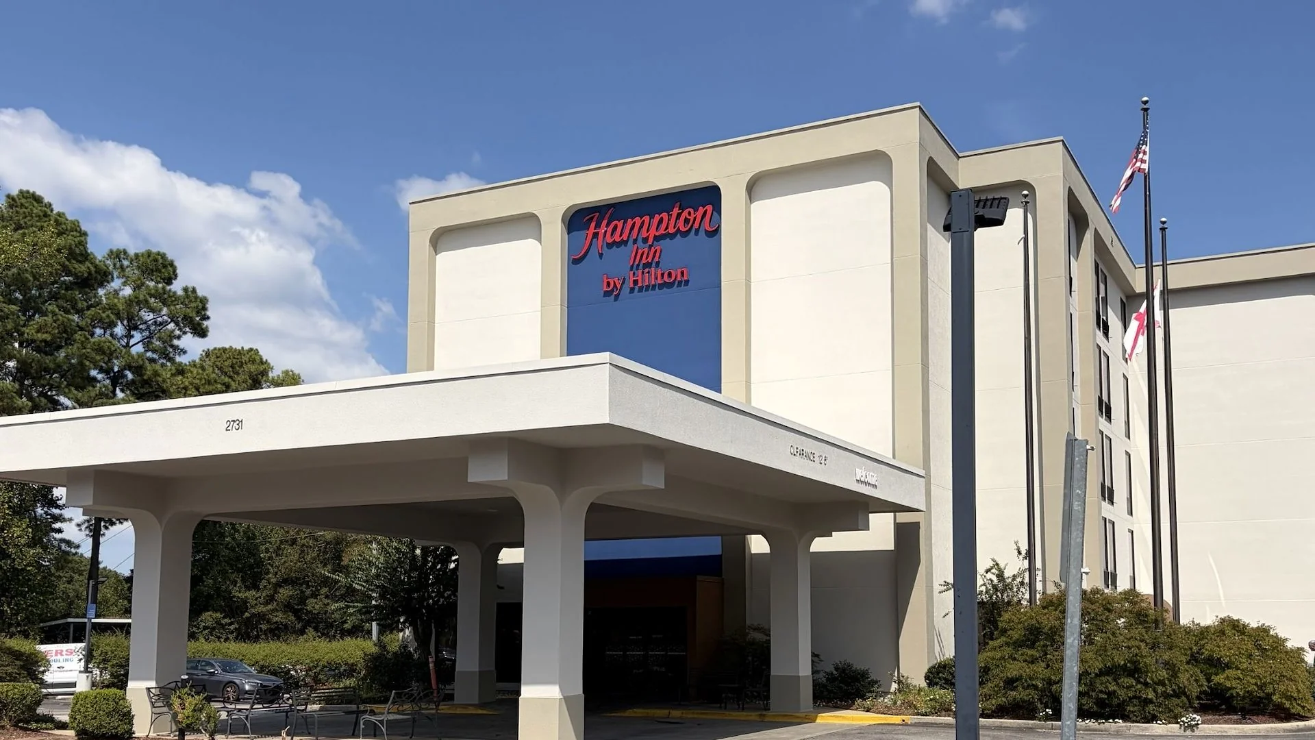 Hampton Inn Mountainbrook — Sale in Birmingham, AL, photo 1 of 5