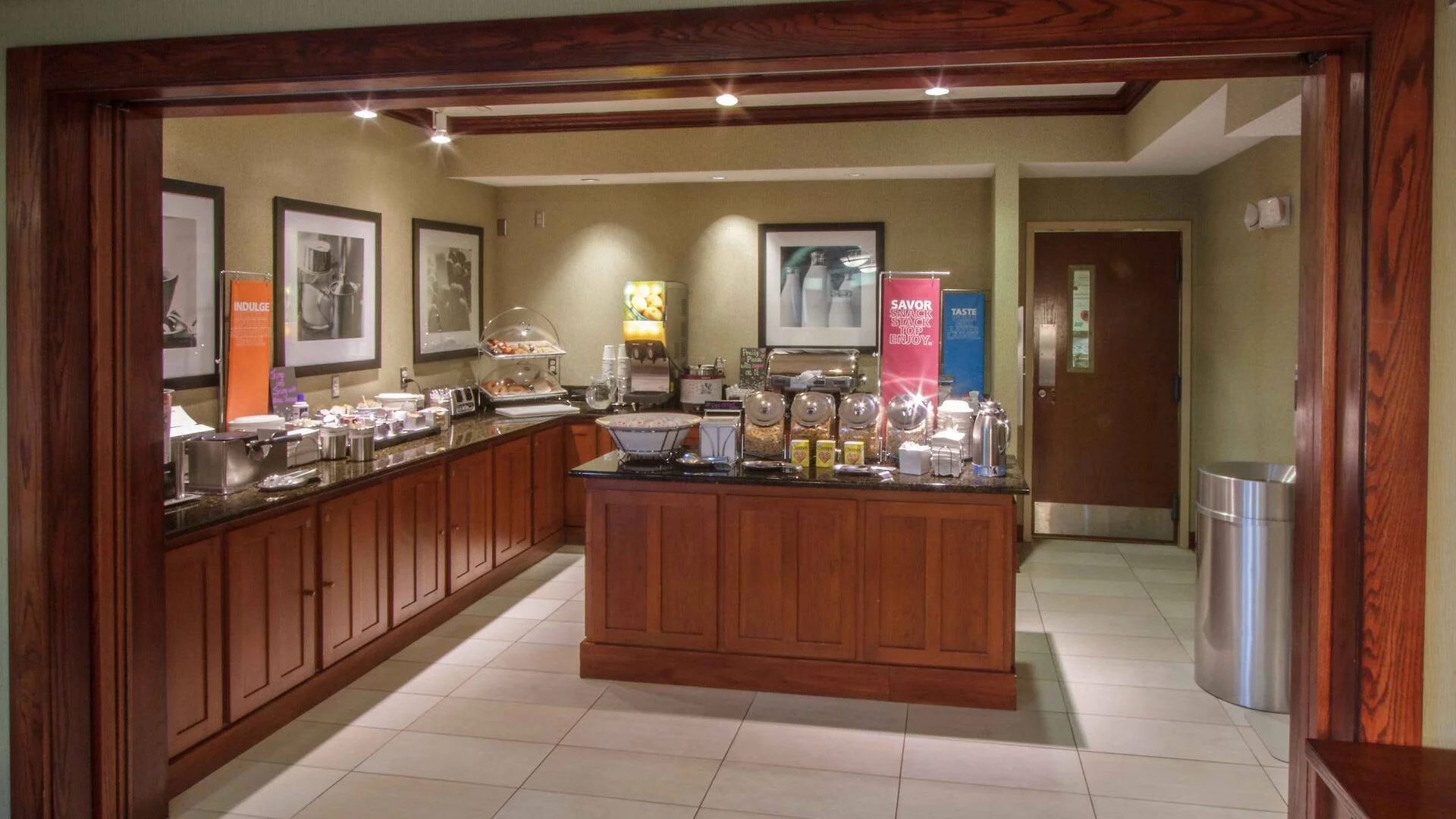 Hampton Inn South Haven — Sale in South Haven, MI, photo 3 of 5