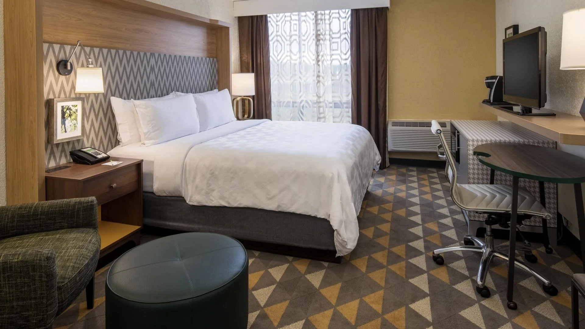 Holiday Inn Portland I-5 South Wilsonville — Sale in Wilsonville, OR, photo 5 of 5