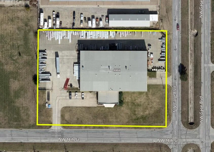 Retail Business for Sale in Topeka, KS, photo 2 of 2